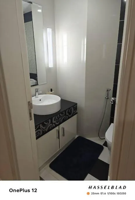 Luxurious Apartment 500 Meters Next To Dubai Mall