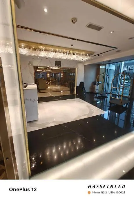 Luxurious Apartment 500 Meters Next To Dubai Mall