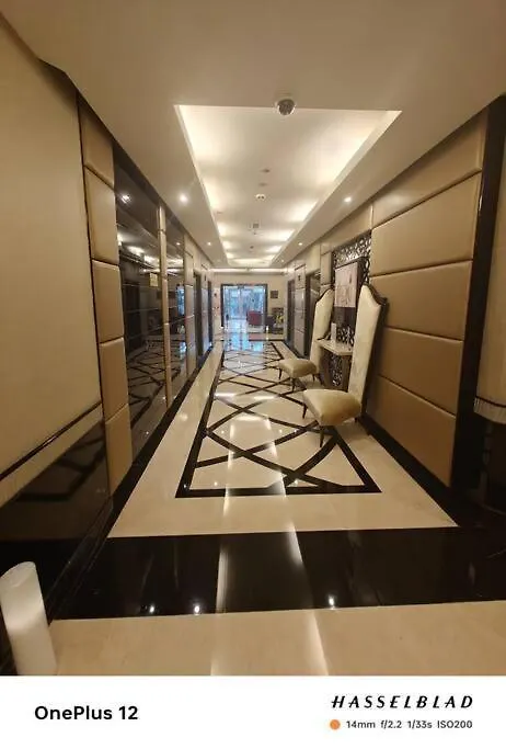 Luxurious Apartment 500 Meters Next To Dubai Mall